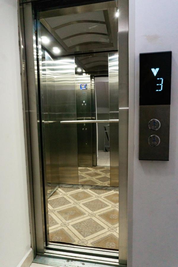 באקו White Horse Hotel מראה חיצוני תמונה